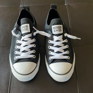 Stretchy Youth Converse